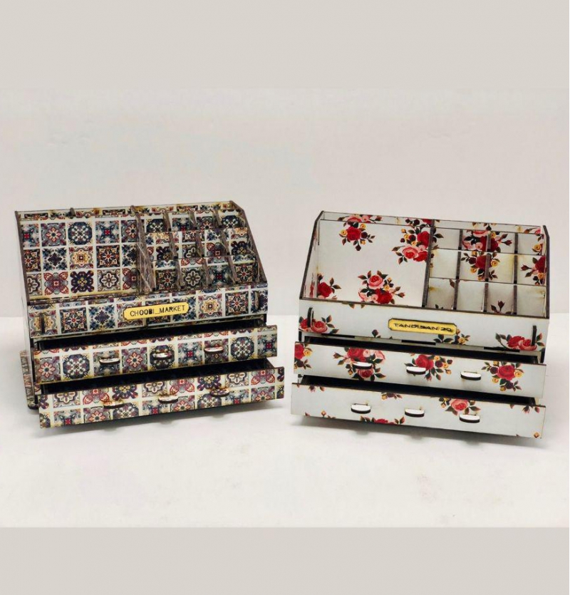 فروش عمده استندلوازم آرایش