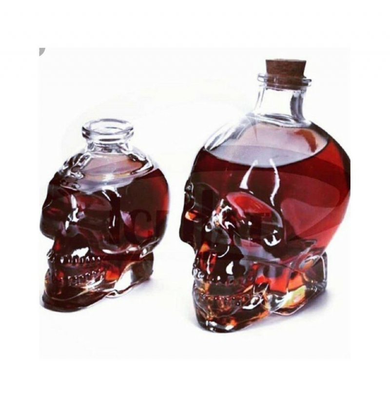 فروش عمده بطری جمجمه