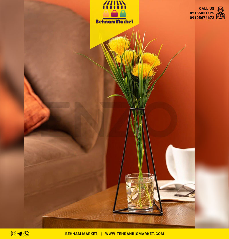 گلدان مثلثی لیوان دار