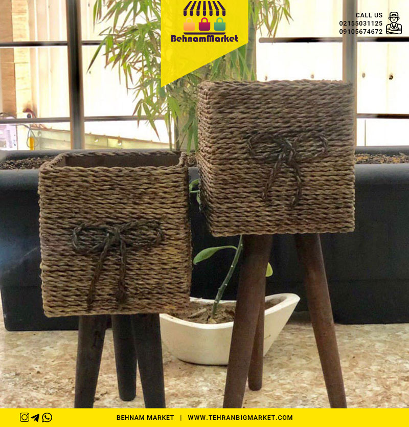 گلدان ٣ پايه مربع